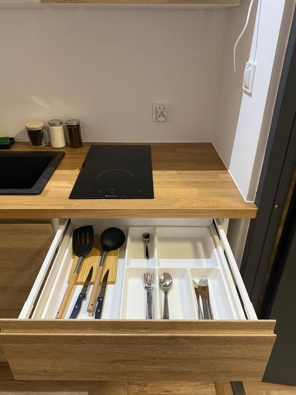 Mh Apartments Towarnickiego 제수프 외부 사진