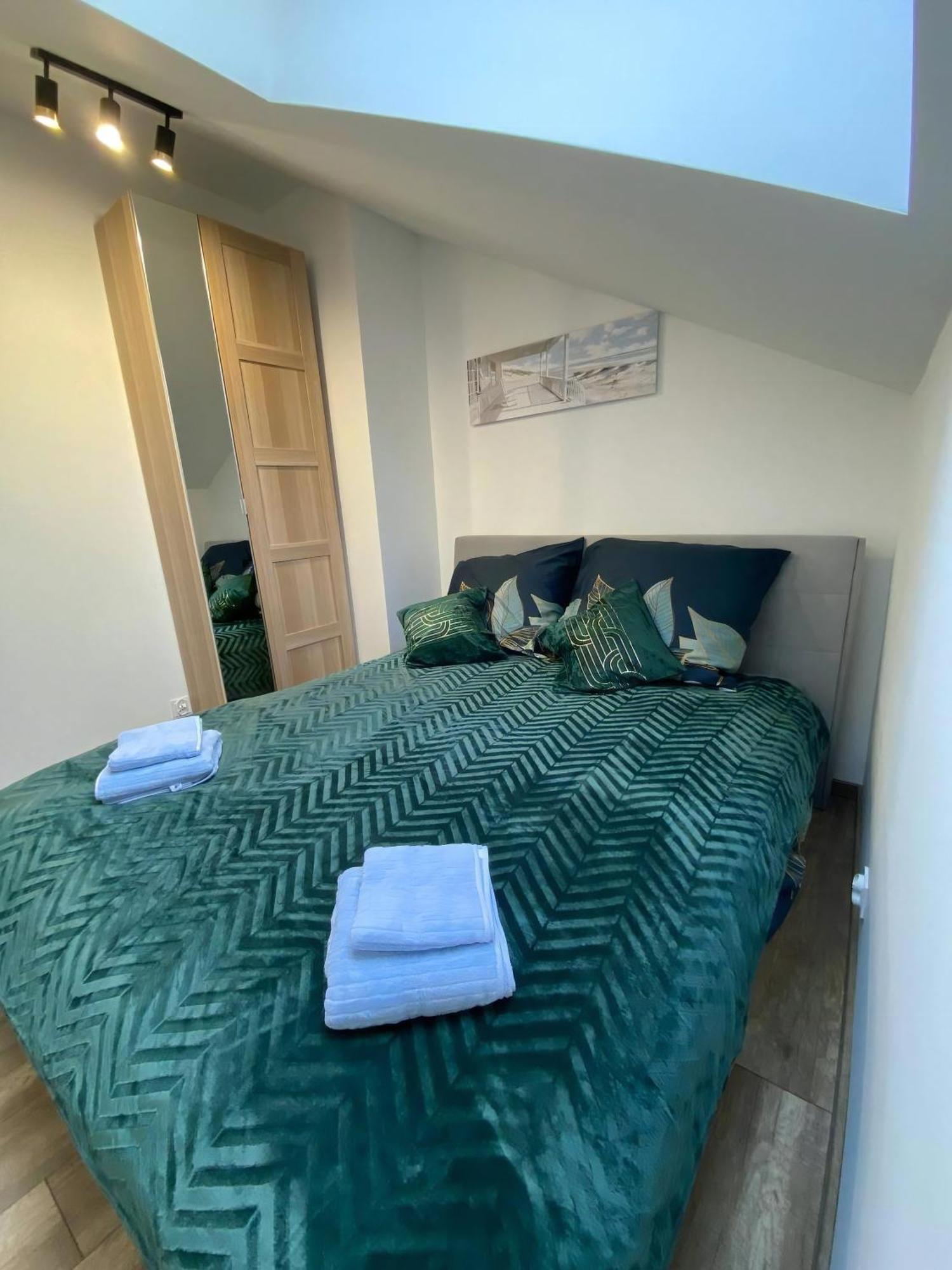Mh Apartments Towarnickiego 제수프 외부 사진