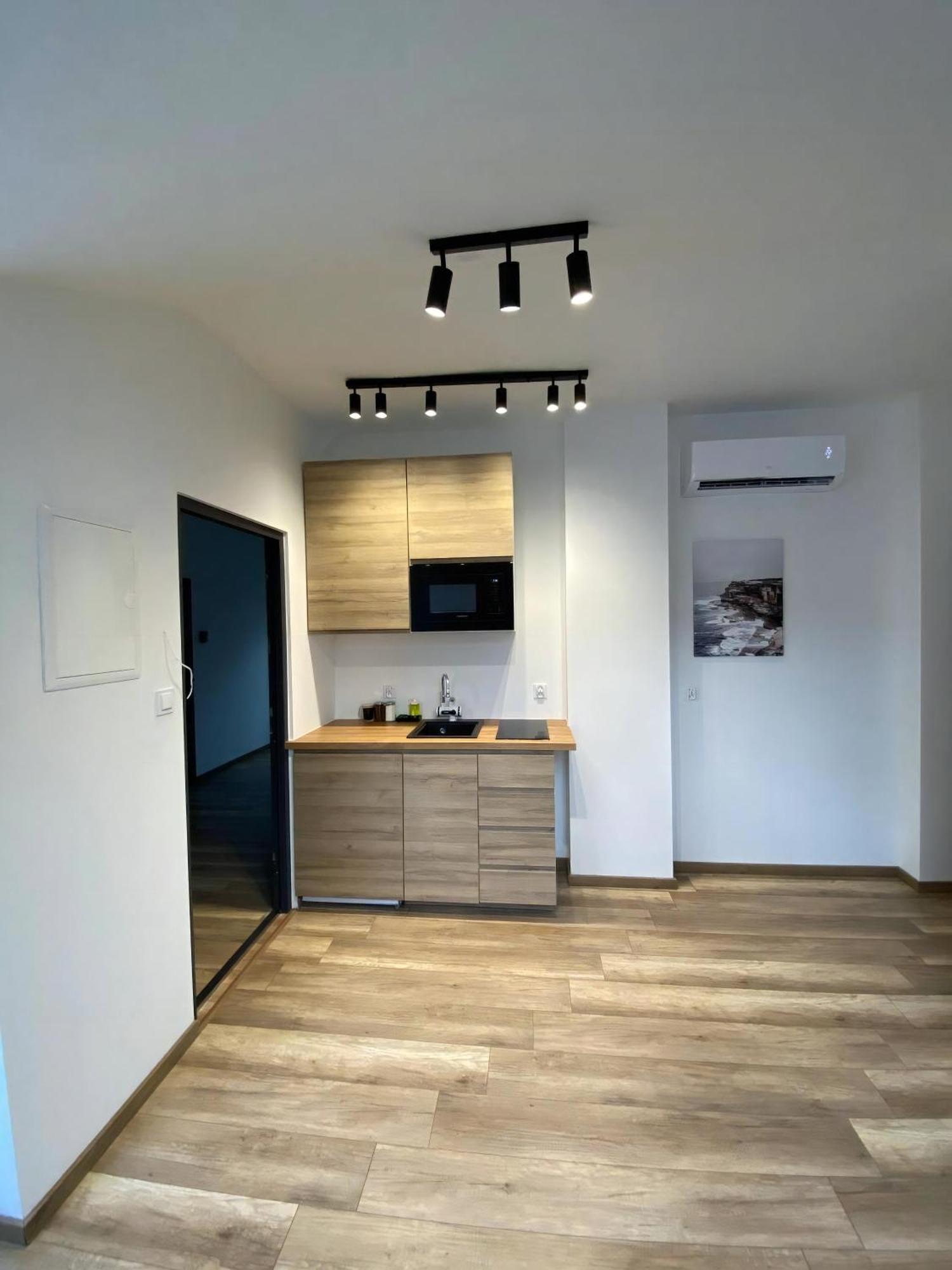 Mh Apartments Towarnickiego 제수프 외부 사진